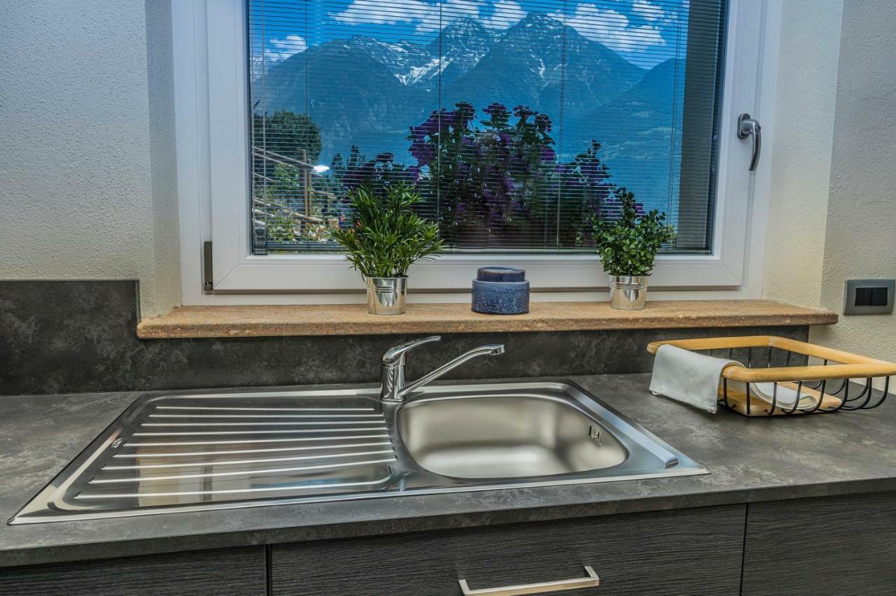 A&G Apartment Aosta - Elegante Casa 100 Mq Su Due Piani Con Wi-Fi-Giardino-Parcheggio Exterior foto